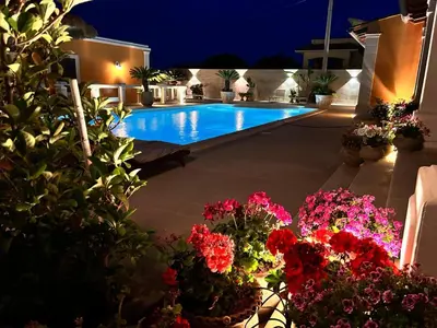 Piscina di Nido al Lido o nelle vicinanze