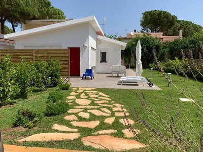 Giardino di Villa by the sea - in full relaxation - Air conditioned - Wi-fi