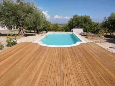 Piscina di Mennuli&Alivi - Organic Farm o nelle vicinanze