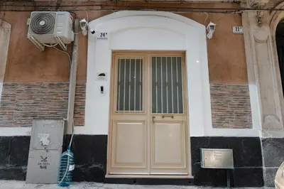 Facciata o entrata di Don Fulippu Home to city center
