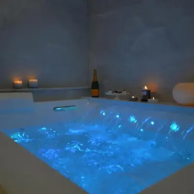 7 BLU Casa vacanze con idromassaggio