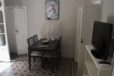 TV o dispositivi per l'intrattenimento presso Parva Domus Intera casa indipendente in centro