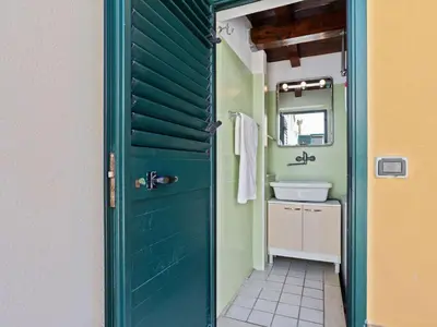 Bagno di Seaside Apartment with BBQ & Garden