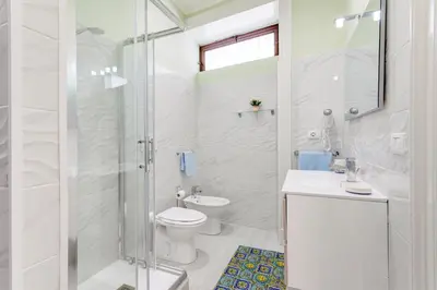 Bagno di GuestHost - Casa Marinella - Flat with Terrace