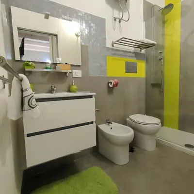 Bagno di Ma-Ri House