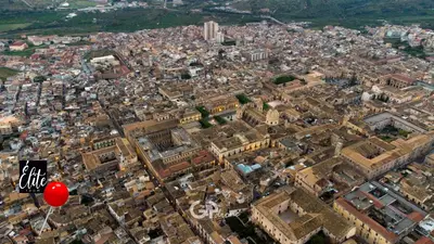 Vista generica su Noto o vista sulla città dall'interno dell'appartamento