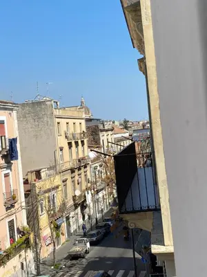 Vista generica su Catania o vista sulla città dall'interno dell'appartamento