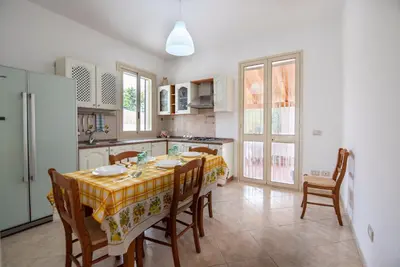 Cucina o angolo cottura di Villa Sasè - SiciliaVacanza