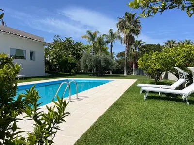 Piscina di Villa Flavia o nelle vicinanze