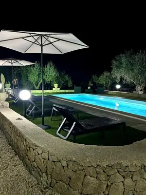 Piscina di Villa Leonardo o nelle vicinanze