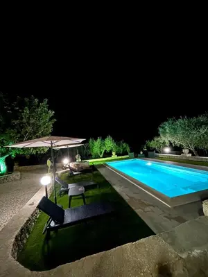 Piscina di Villa Leonardo o nelle vicinanze