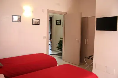TV o dispositivi per l'intrattenimento presso Campi Elisi