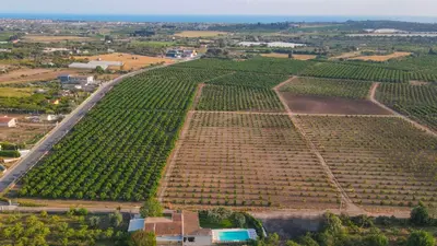 Paesaggio naturale nelle vicinanze della villa