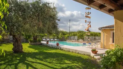 Piscina di Il Giardino Dei Limoni 8, Emma Villas o nelle vicinanze