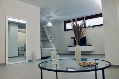 Planimetria di Di Rosa Apartment