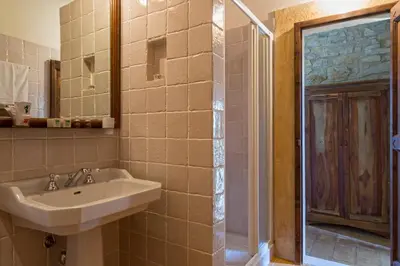 Bagno di Masseria Fortificata Lo Zafferaneto