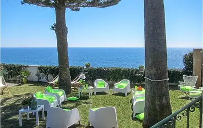 Paesaggio naturale nelle vicinanze della casa vacanze