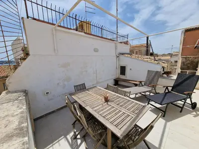 Balcone o terrazza di SEA-VIEW TERRACE & BIKES Moon Ortigia Holiday Home