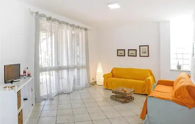 TV o dispositivi per l'intrattenimento presso Nice Home In Noto With Wifi