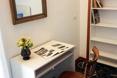 Biblioteca nell'appartamento