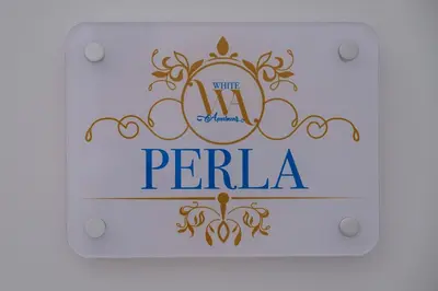 Certificato, attestato, insegna o altro documento esposto da White Apartments & Spa