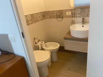 Bagno di Al civico 6