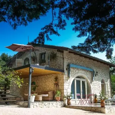 Villa Neli
