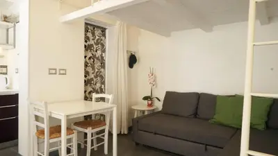 Area soggiorno di Dependance in Villa con Piscina by Wonderful Italy