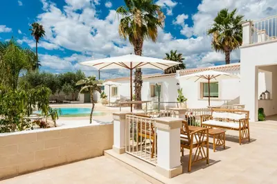 Piscina di Abbèntu B&B o nelle vicinanze