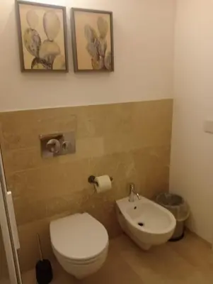 Bagno di IBLA ROOMS