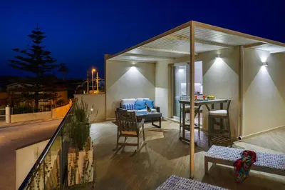 Balcone o terrazza di ISULATRAVEL-House on the beach