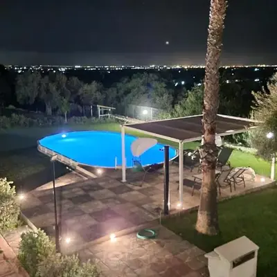 Villa Hippodrom-INDEPENDENT VILLA WITH POOL