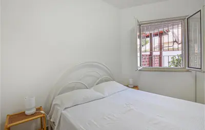 Letto o letti in una camera di Beautiful Home In Pozzallo With Wifi