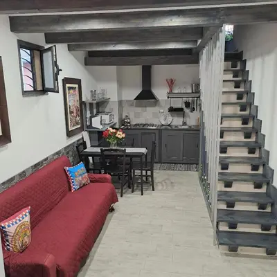 Cucina o angolo cottura di suite Holiday House Bonaccorso