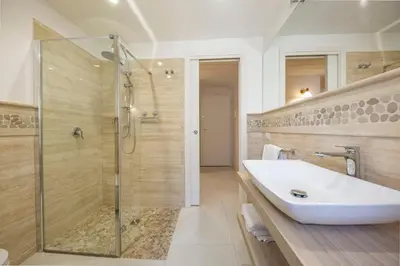 Bagno di Home dentro il teatro