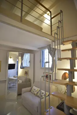 TV o dispositivi per l'intrattenimento presso Home dentro il teatro