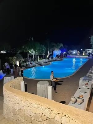 Piscina di Oasi Pacaru Village o nelle vicinanze