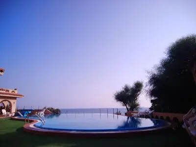 Piscina di Iris house o nelle vicinanze