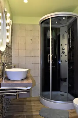 Bagno di Casa Nirè II