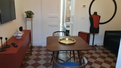 Area soggiorno di Gorgeous flat with Opera view