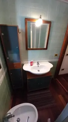 Bagno di TaletePalace con terrazza