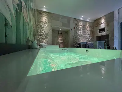 Piscina di SiricyAus Luxury Room o nelle vicinanze