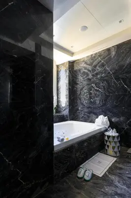 Bagno di Grand Hotel Des Etrangers- The Leading Hotels of the World