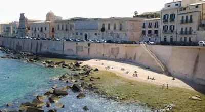 Paesaggio naturale nelle vicinanze della casa vacanze