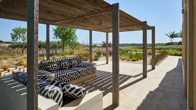 Giardino di VILLA MAJOLI 9, Emma Villas
