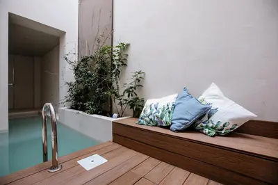Piscina di FICOPALA SUITES o nelle vicinanze