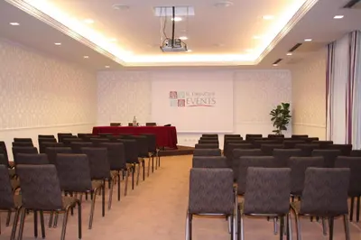 Zona business o sala conferenze di Il Principe Hotel Catania
