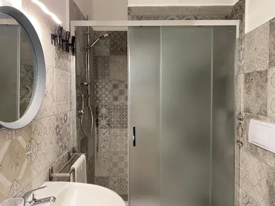 Bagno di Case RO MA - Maria