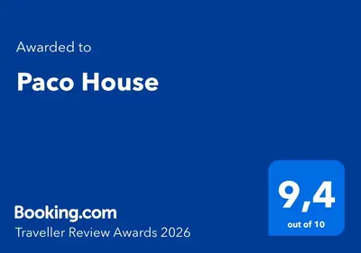 Certificato, attestato, insegna o altro documento esposto da Paco House
