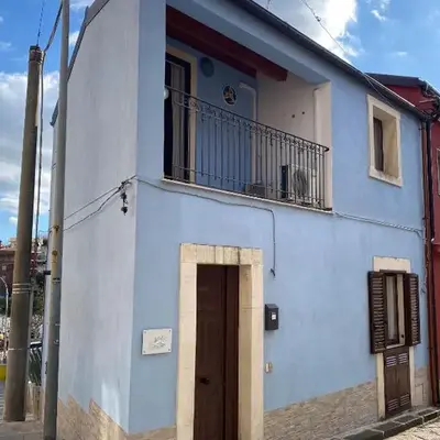 BLU HOME TRINACRIA